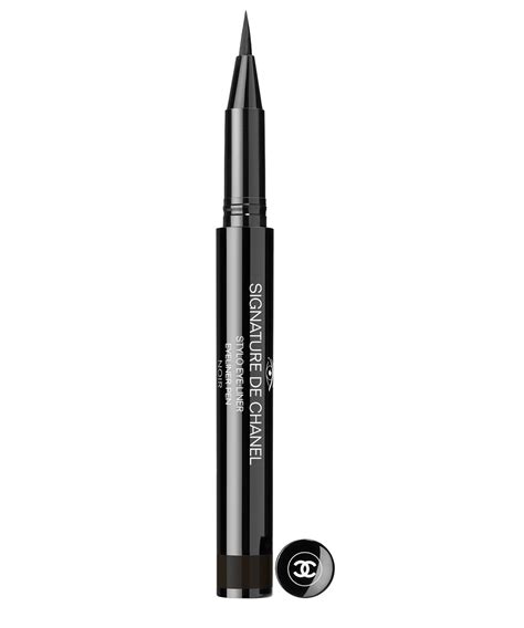 eyeliner signature chanel|best eyeliner colors by Chanel.